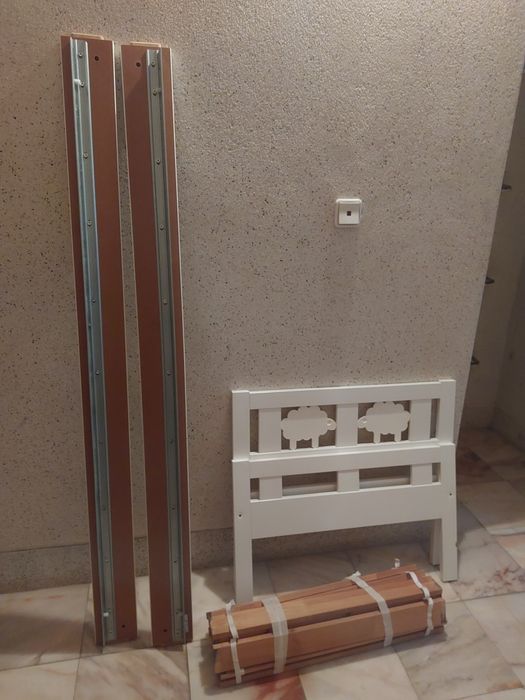 Cama criança IKEA