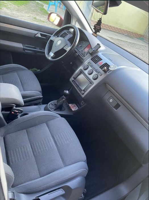 VW Touran 2.0tdi