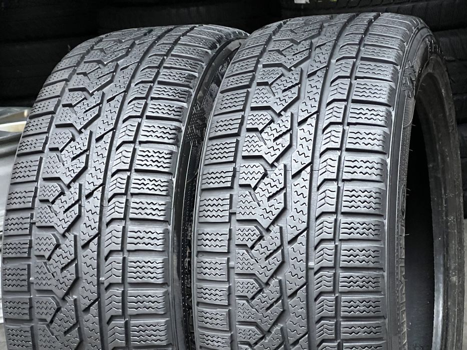 Шины зимние 2шт 235/50/R18 Kumho Izenk
