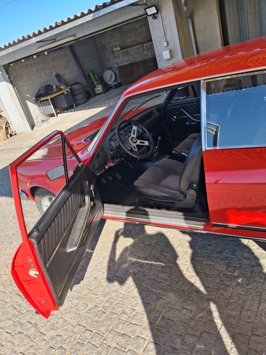 Vende-se Fiat 124 Sport (1800)- Excelente estado