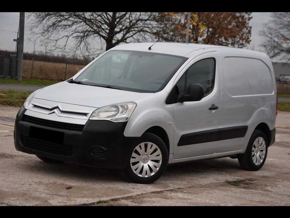 Wynajem blaszak dostawczak maly dostawczy najem berlingo citroen