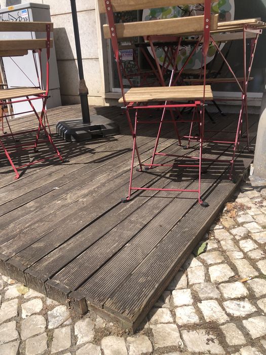 Deck para esplanada