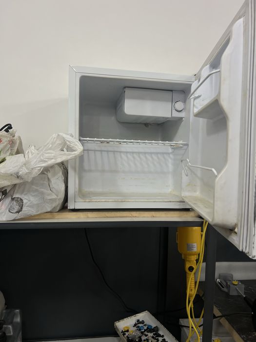 Холодильник  барный