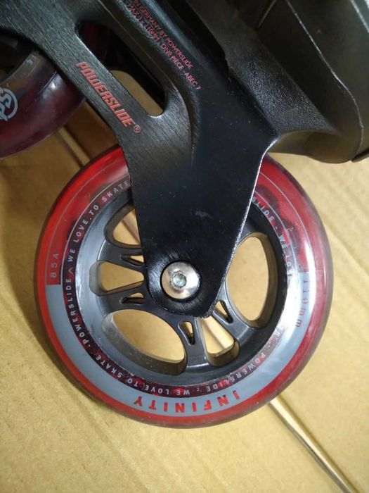 НОВІ Ролики Powerslide Vi ATP Men 110 (ВІТРИНА) устілка 257 мм (EU 40)