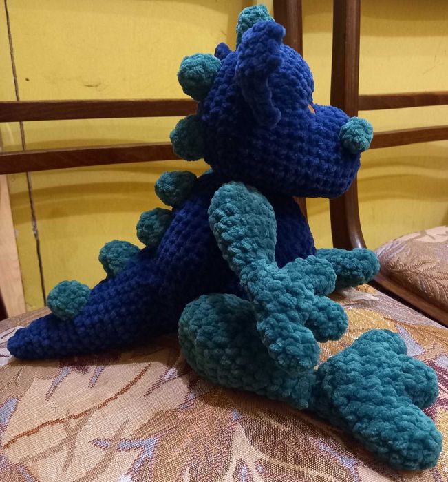 Продам игрушку вязаную