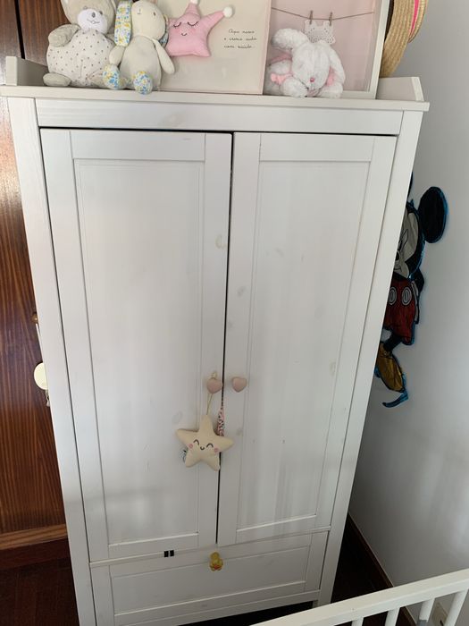 Roupeiro de criança