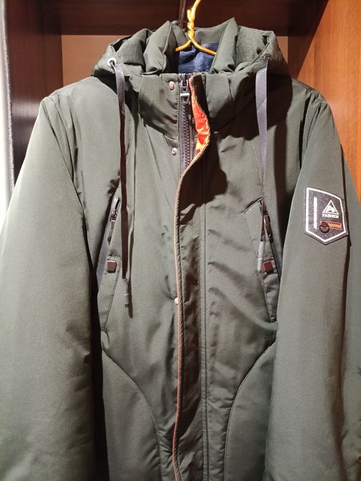 Тепла чоловіча куртка