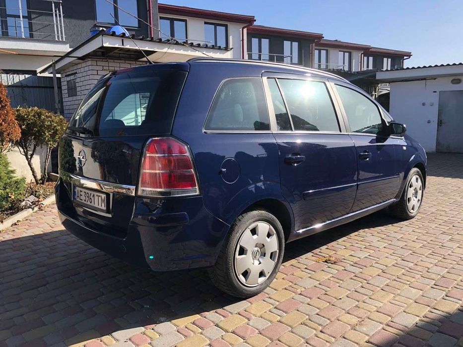 Opel Zafira B 1.9 дизель 7 мiсць