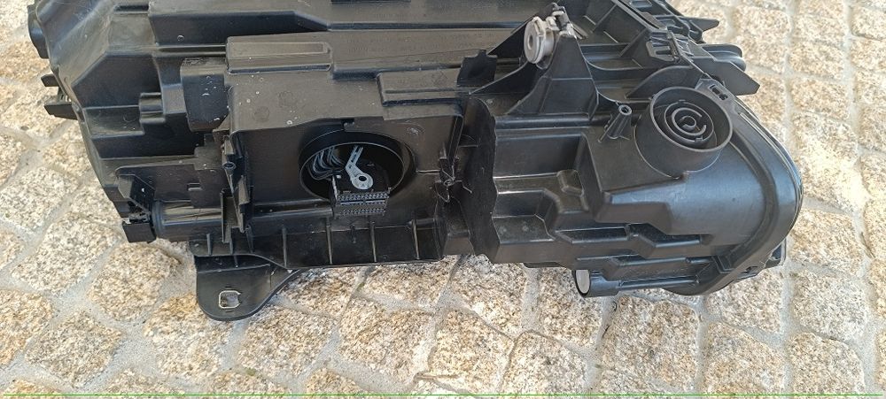 Farol BMW 2 F44 full Led