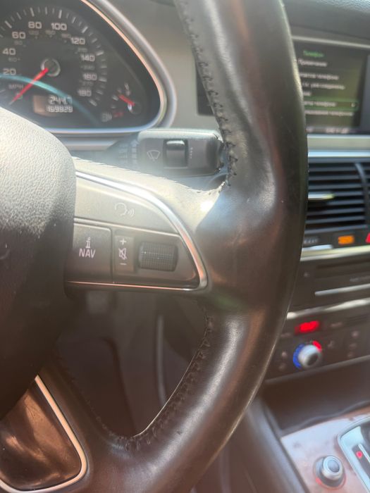 Продаж обслуженої Audi Q7