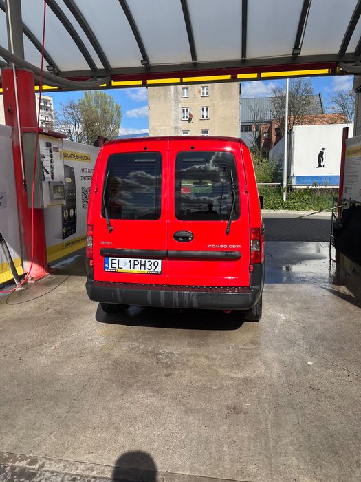 Opel Combo C 1.3 tdi 2011 model