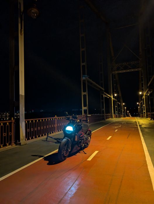 Ducati Diavel Carbon 2013