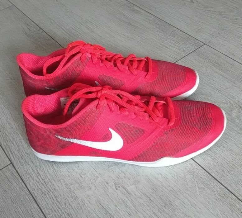 Кросівки Nike 39 розмір бу