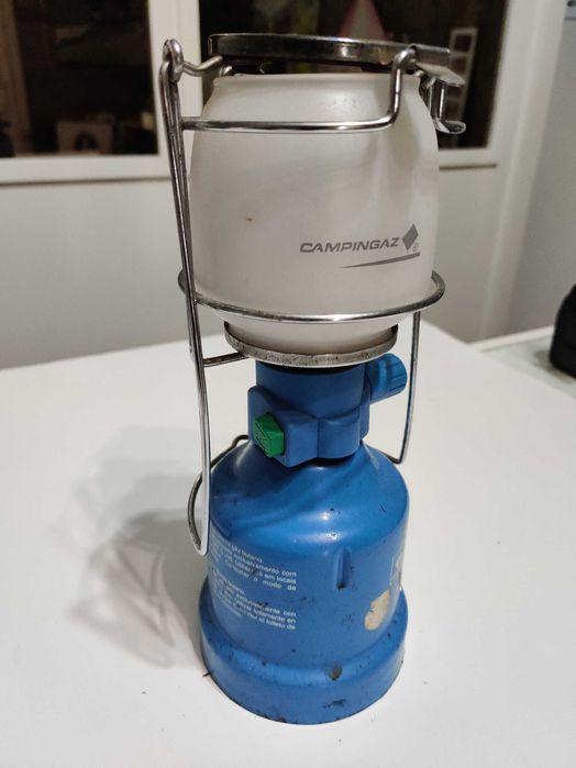 Candeeiro camping gás