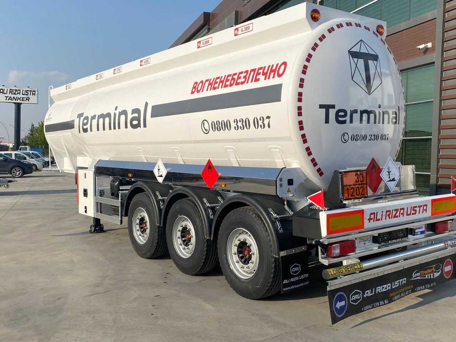 Напівпричіп для світлих нафтопродуктів бензовоз ALI RIZA USTA