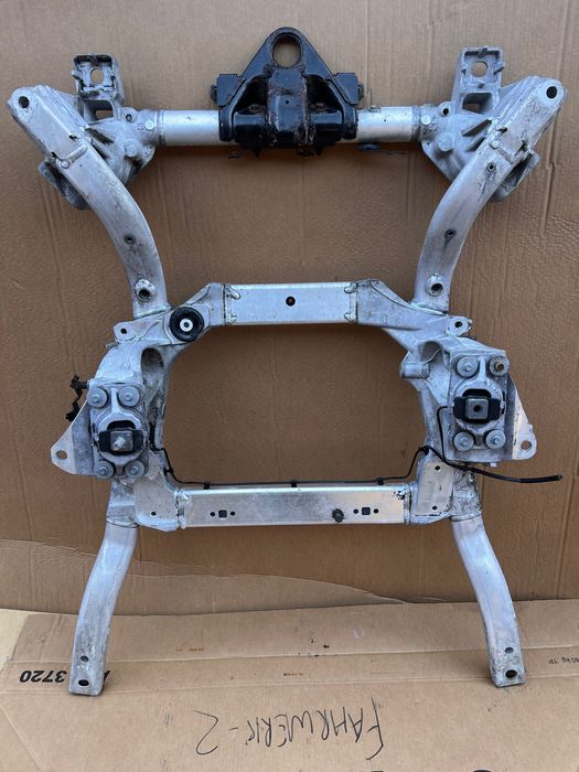 RANGE ROVER VOGUE L405 448DT  Wózek przedni sanki kołyska przód