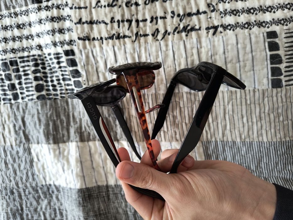 4 Pares de Óculos de Sol