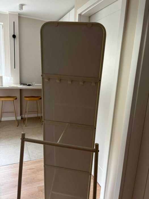 Lustro stojące IKEA Knapper