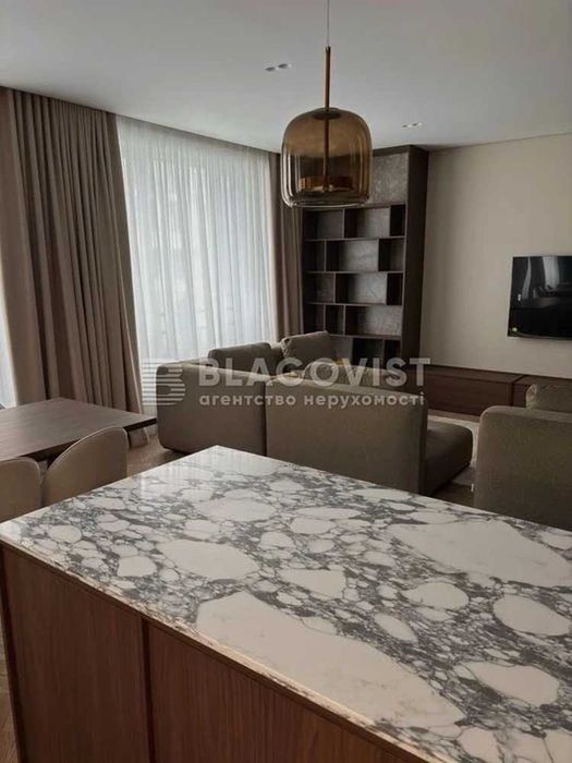 Продам 3 кімнатної квартири вул  Бульварно-Кудрявська 17 ЖК Ярославів Град