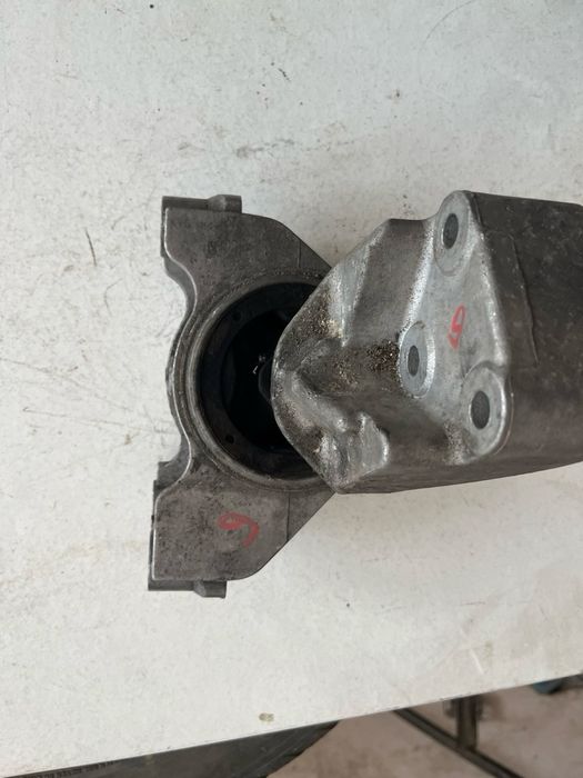 подушка двигателя fiat doblo opel combo 1,3multiget вантажівок