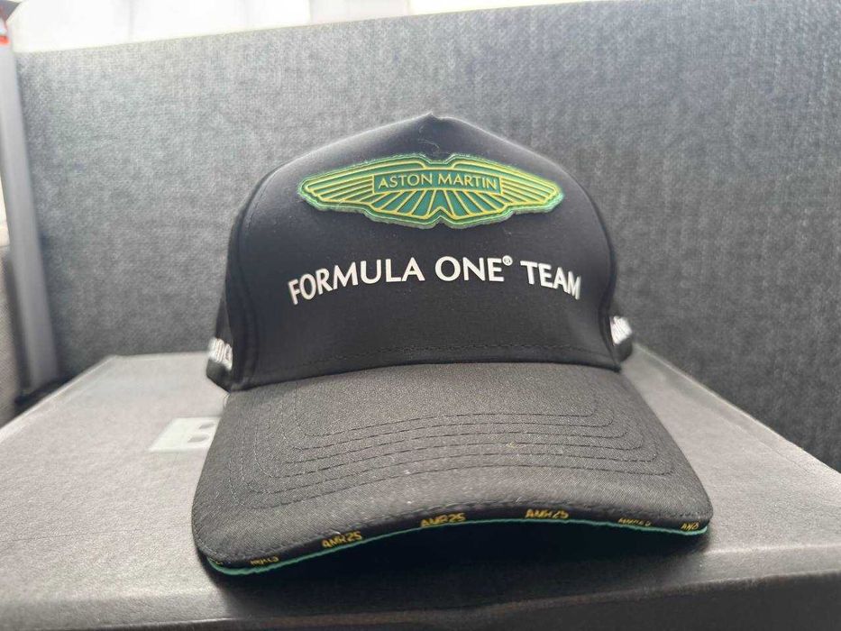Бейсболка Aston Martin Racing х BOSS х Aramco Formula 1. Новая