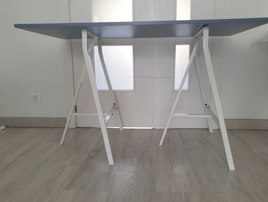 Cavalete Tripé Branco METAL LEROY