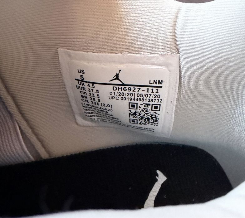 Nike Jordan 4 Retro rozmiar 37.5 Nowe Orginalne