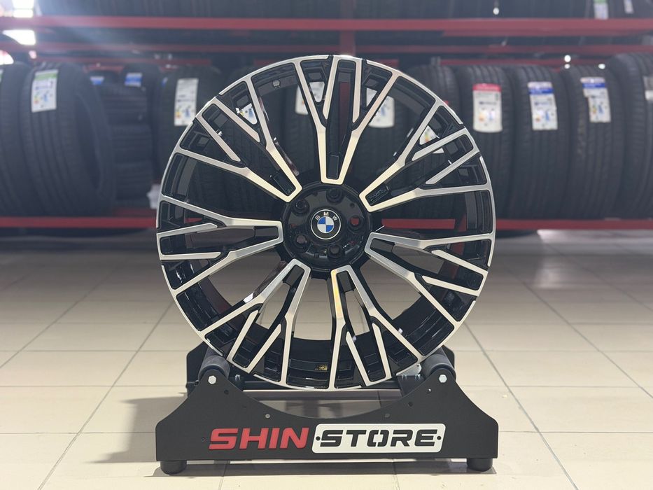 Різноширокі диски BMW R22 5x112 REPLICA BM269 Black Machined Face