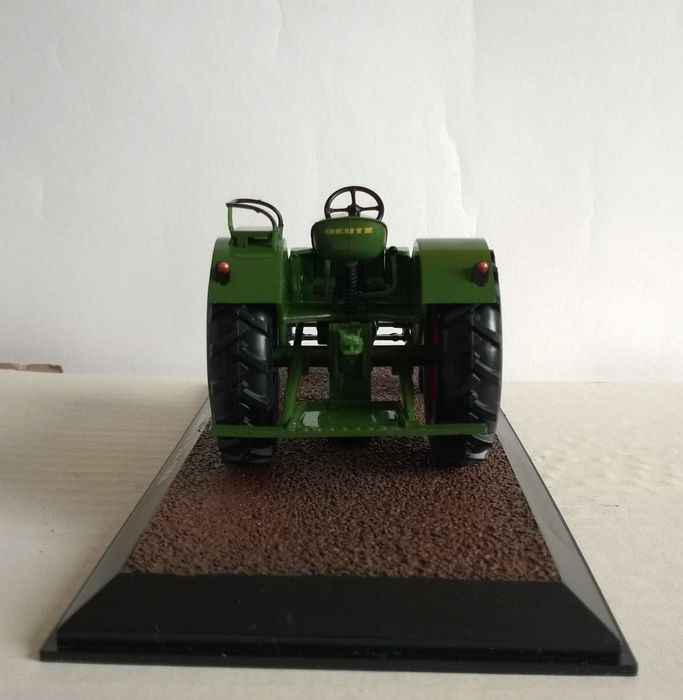 Model Atlas Traktor Deutz F3L 514