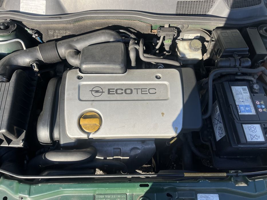 Opel astra caravan1.4 .16V Gasolina ano 1999