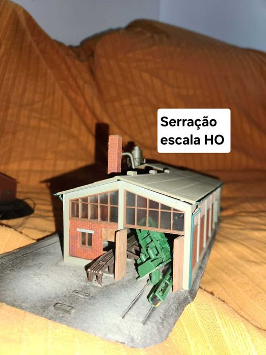 Serração á escala HO