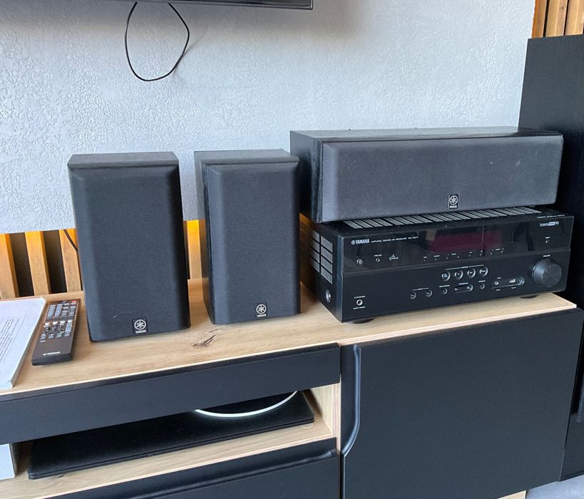 Zestaw Kino Domowe Yamaha RX-V477