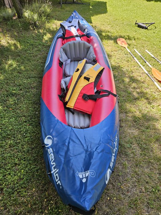 Kajak sevylor + 2 wiosła + dwie kamizelki ratunkowe