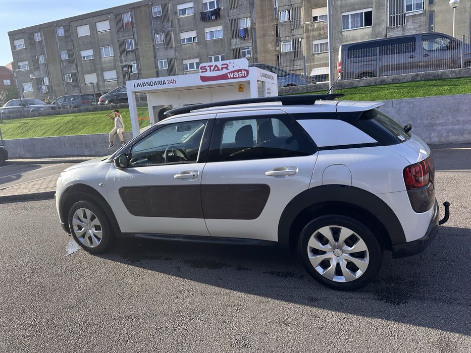 Citroën C4 Cactus 1.2 PureTech – 82cv – Gasolina – 2017