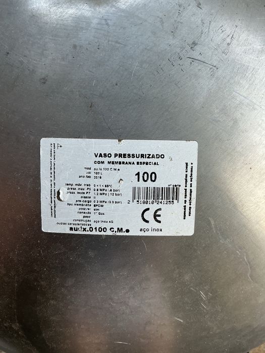 Balão de Pressão de Água em Inox 100L