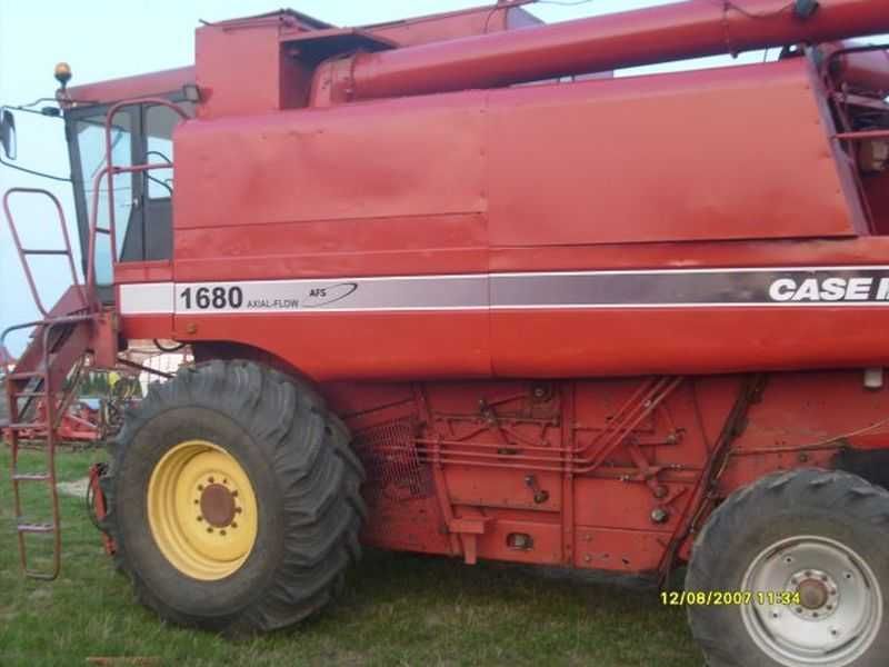 Kombajn  Case 1680