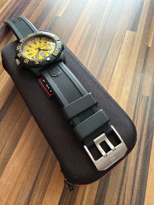 Zegarek Luminox X2.2055.1 - stan bdb - komplet + gwarancja
