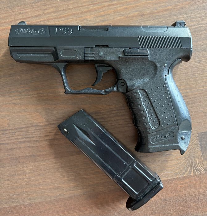 Pistolet na kulki Walther P99