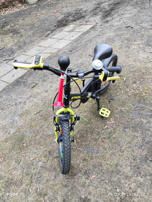 Rower dziecięcy Btwin 500 Dark Hero 16 cali