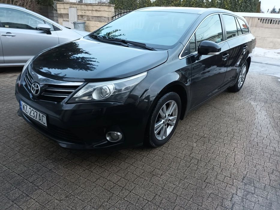 Toyota Avensis Toyota Avensis Kombi 2,0D salon Polska