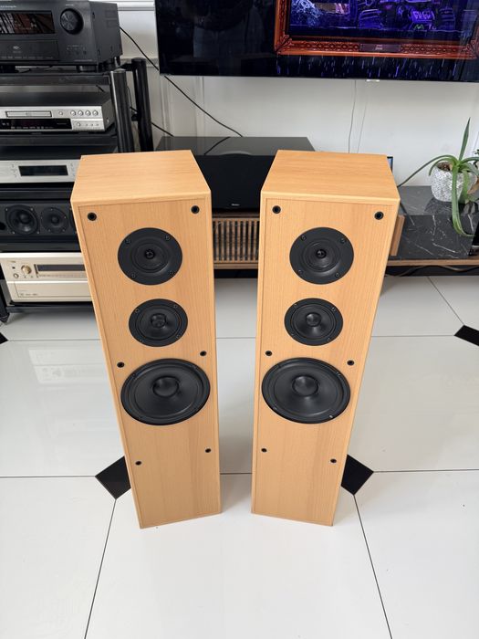 Jamo Studio 160 Kolumny Podłogowe Hi-Fi PARA Buk