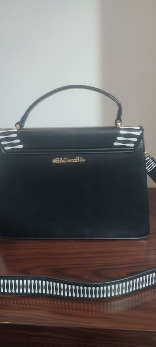 Vendo carteira preta