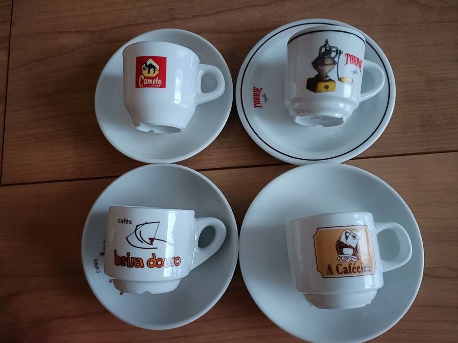 Pack 4 chávenas de café (várias porcelanas)