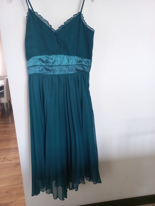 Sukienka 38 plisowana