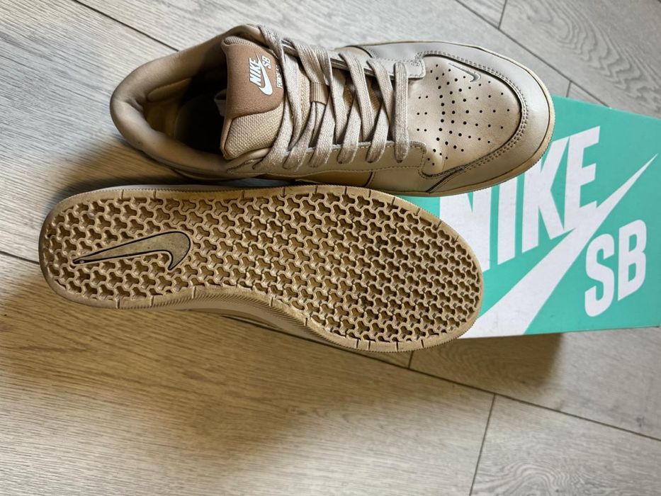 Красовки Nike 42 размер.