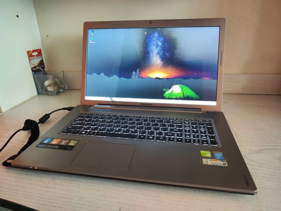 Laptop lenovo z710 i7-4702M Nvidia GT745 8GB RAM 17,3