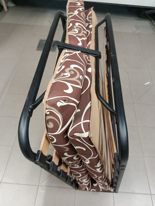 Продам в чудовому стані,розкладайку.