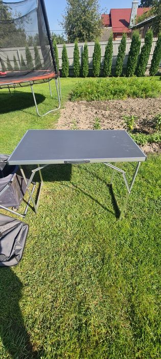 Продам розкладний стіл , сушку для одягу  ,