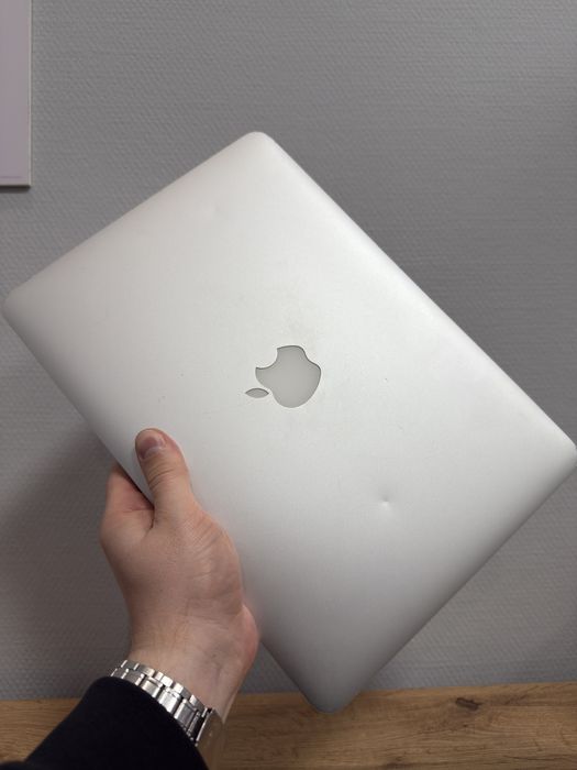 MacBook Pro A1502