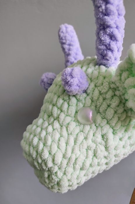 Pluszowy pastelowy smok